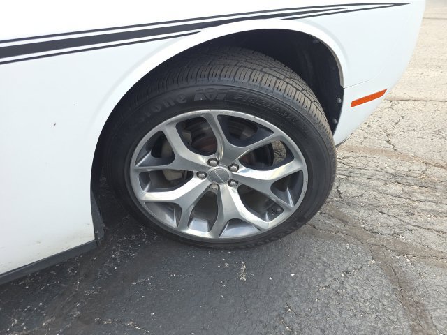Used 2015 Dodge Challenger SXT Plus w/ Sound Group II RWD image 29