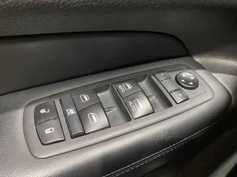 Used 2020 Jeep Grand Cherokee Limited X AWD/4WD image 9