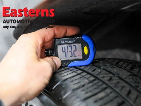 Used 2023 Jeep Renegade Latitude image 28