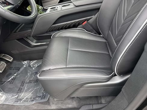 Used 2026 Cadillac Vistiq Platinum w/ LPO, Floor Liner Package AWD/4WD image 30