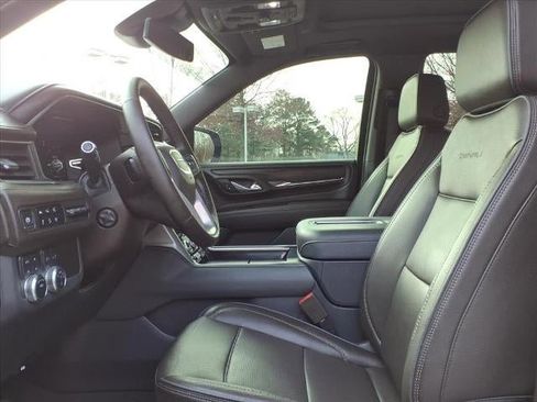 Certified 2024 GMC Yukon Denali image 13