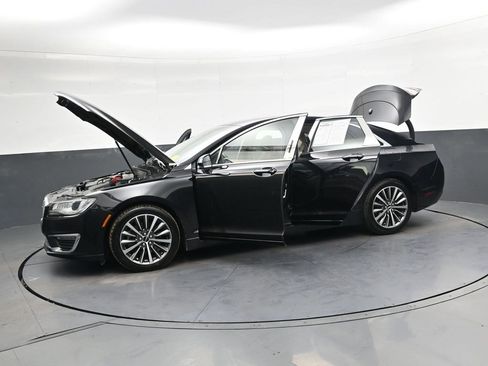 Used 2019 Lincoln MKZ Premiere FWD image 39