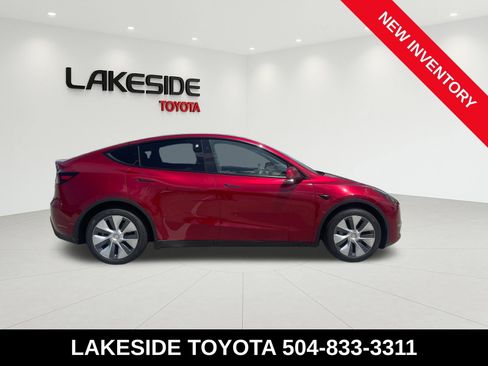 Used 2024 Tesla Model Y Long Range AWD/4WD image 6