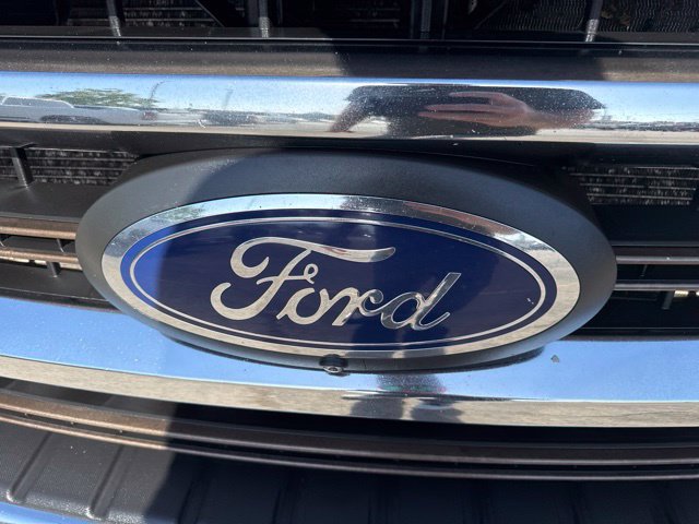 Used 2021 Ford F350 King Ranch w/ King Ranch Ultimate Package AWD/4WD image 28