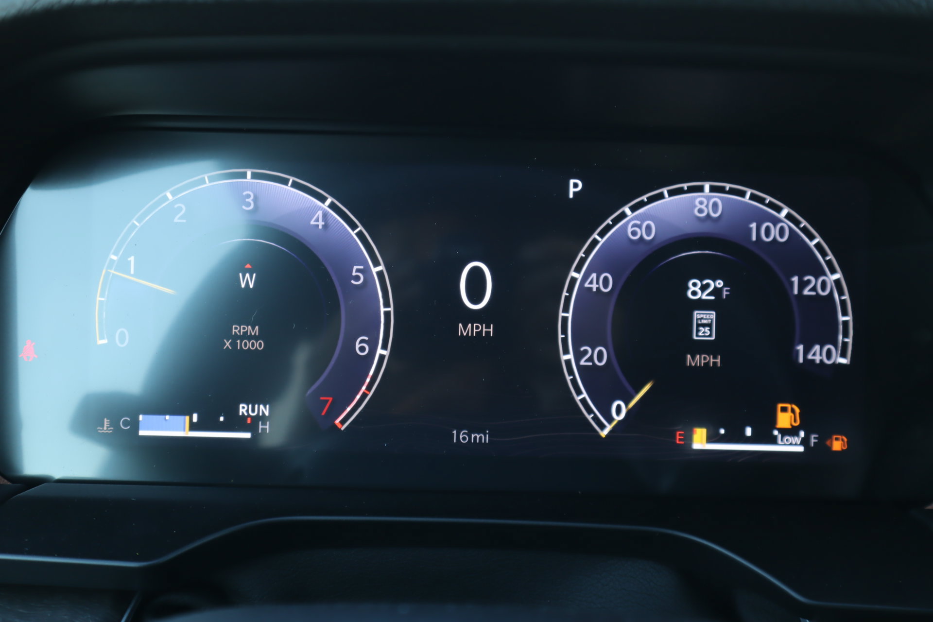 New 2026 Jeep Grand Cherokee Limited AWD/4WD image 4