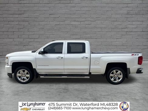 Used 2018 Chevrolet Silverado 1500 LTZ Z71 w/ LTZ Plus Package AWD/4WD image 7