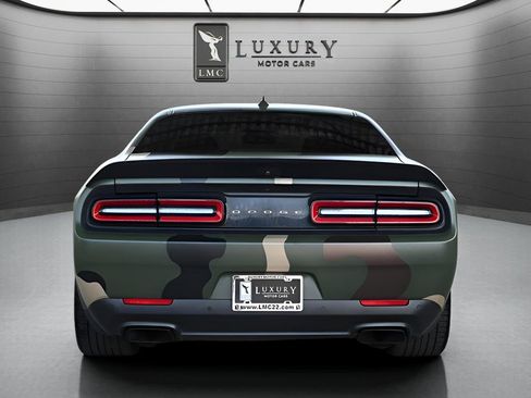 Used 2021 Dodge Challenger SRT Hellcat Redeye image 6