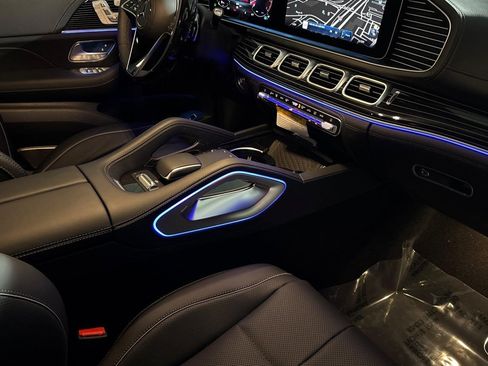 New 2026 Mercedes-Benz GLS 450 4MATIC image 27