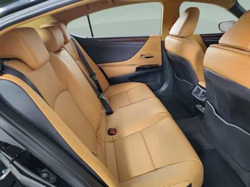 New 2025 Lexus ES 350 w/ Premium Package image 23