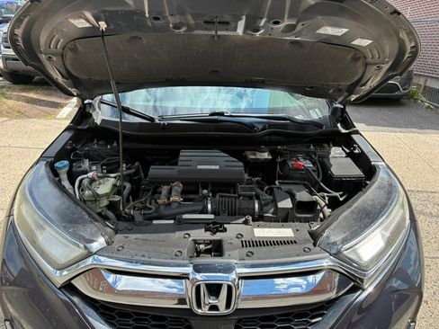 Used 2017 Honda CR-V Touring image 18