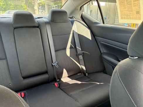 Used 2025 Nissan Altima 2.5 SV image 37