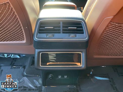 Used 2019 Audi e-tron Prestige w/ Prestige Package image 35