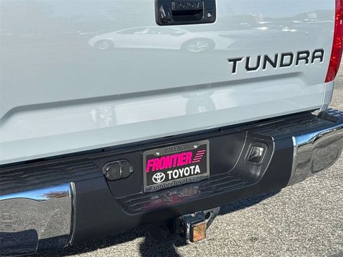 Certified 2020 Toyota Tundra SR5 image 6