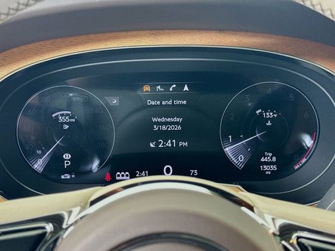 Certified 2023 Bentley Bentayga AWD/4WD image 13