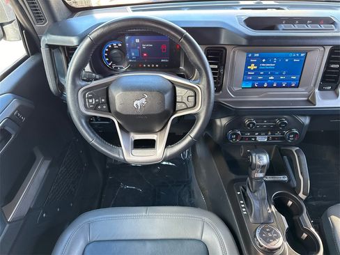 Used 2023 Ford Bronco Outer Banks image 22