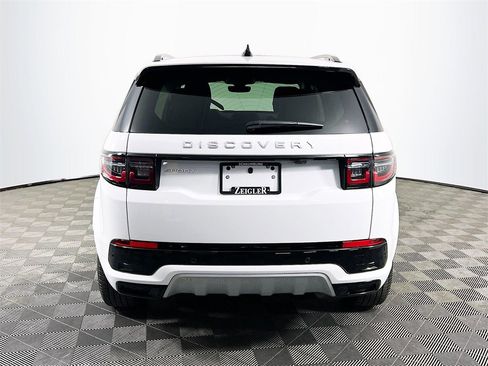 Used 2024 Land Rover Discovery Sport S image 6