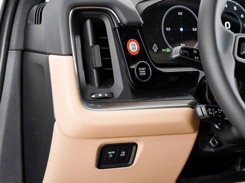 New 2026 Porsche Cayenne Coupe image 11