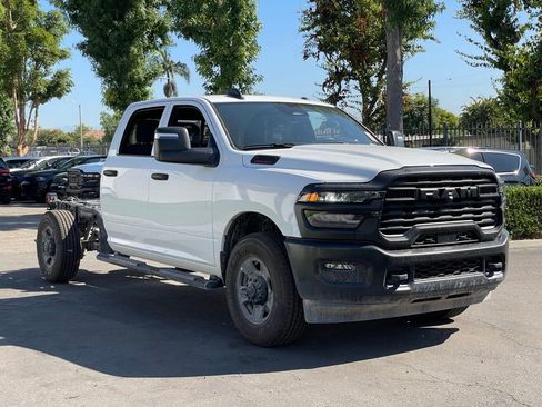 New 2025 RAM 2500 Tradesman image 8