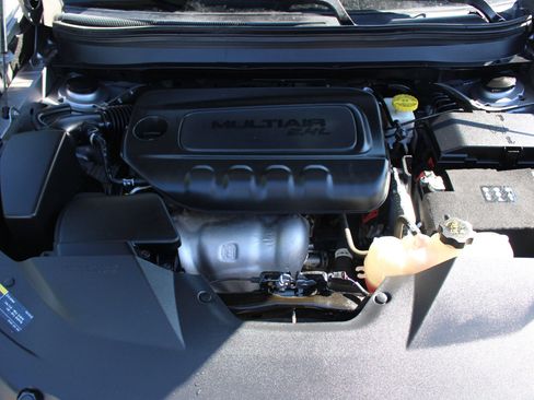 Used 2020 Jeep Cherokee Latitude image 45