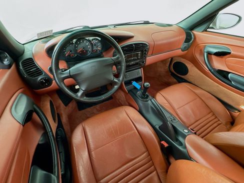 Used 1999 Porsche Boxster RWD image 14