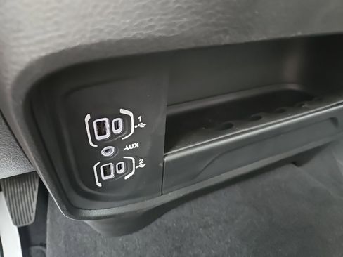 Used 2025 RAM 2500 Tradesman image 69