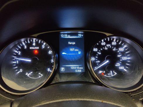 Used 2015 Nissan Rogue S AWD/4WD image 23