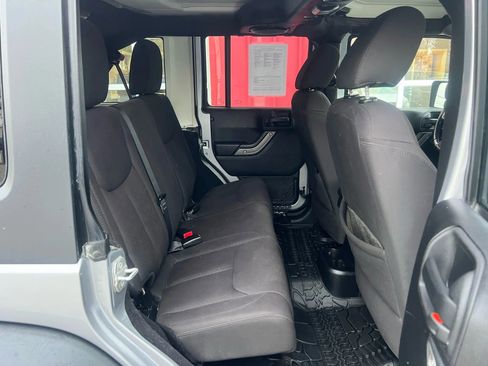 Used 2014 Jeep Wrangler Unlimited Sport w/ Quick Order Package 24S image 16