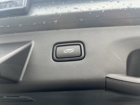 Used 2024 Hyundai Tucson Limited image 6