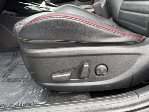 Used 2023 Kia Forte GT w/ GT2 Package image 14