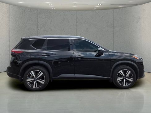 Used 2024 Nissan Rogue SL w/ SL Premium Package FWD image 6