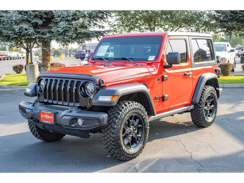 Used 2022 Jeep Wrangler Sport AWD/4WD image 4