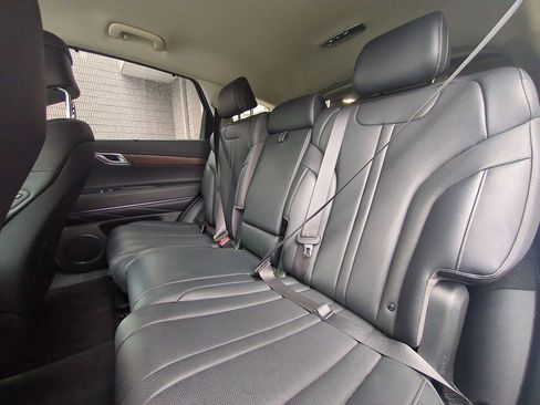 Used 2024 Genesis GV80 2.5T image 28