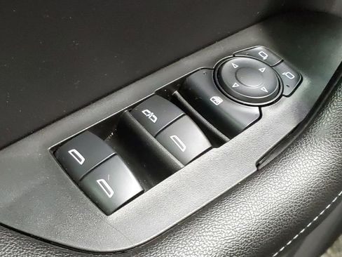 Used 2021 Chevrolet Blazer LT image 27