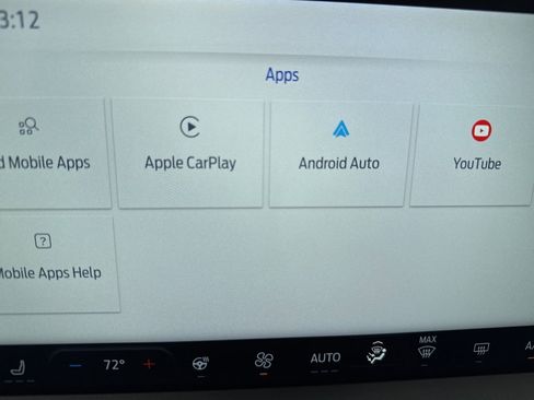 Used 2025 Ford Escape SE image 24