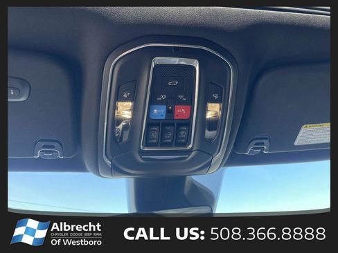 New 2026 Jeep Grand Wagoneer Limited w/ Premium Group II AWD/4WD image 24
