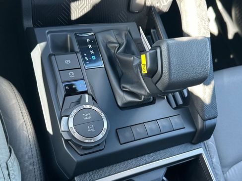 New 2025 Toyota Tacoma SR5 image 25