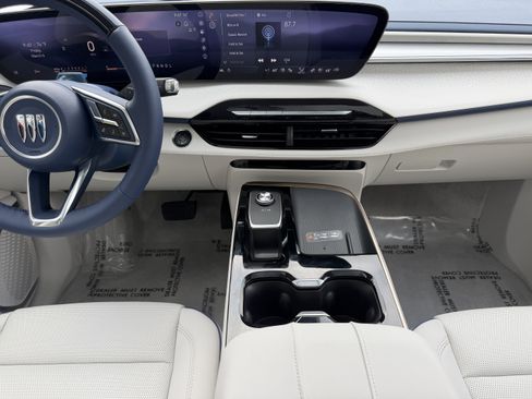 New 2026 Buick Enclave Avenir w/ Super Cruise Package FWD image 26