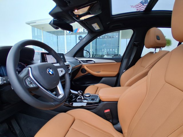 Used 2024 BMW X3 sDrive30i w/ Convenience Package RWD image 12