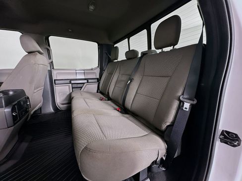 Used 2021 Ford F350 XLT w/ XLT Premium Package AWD/4WD image 24