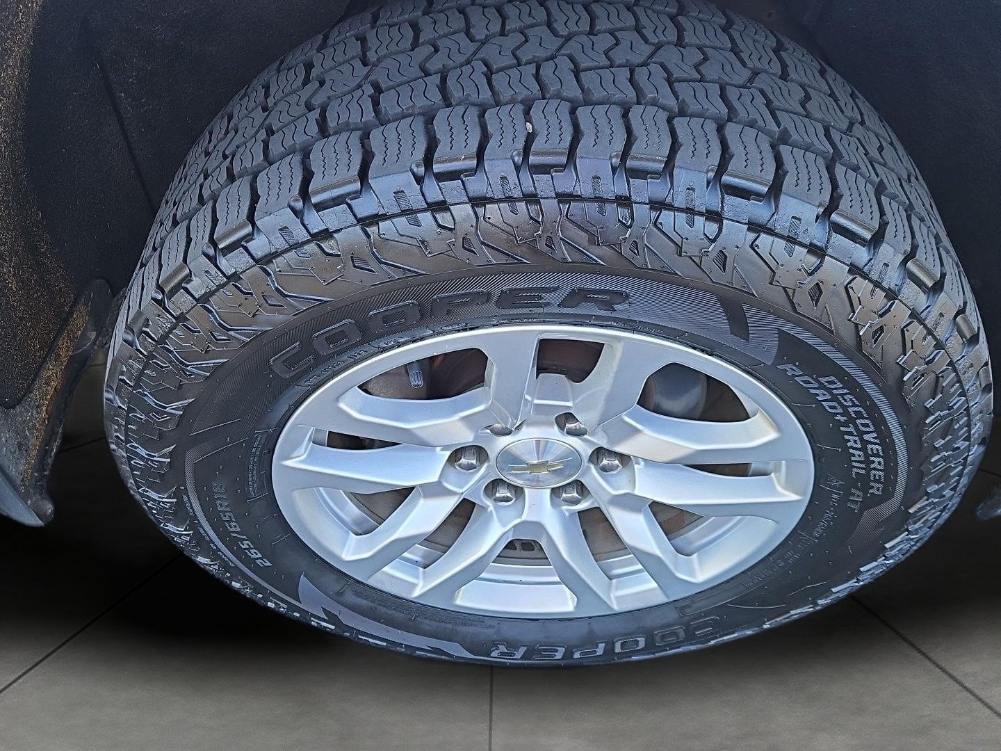 Used 2019 Chevrolet Silverado 1500 LT w/ All-Star Edition AWD/4WD image 11