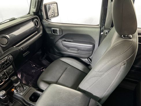 Used 2022 Jeep Gladiator Sport AWD/4WD image 21