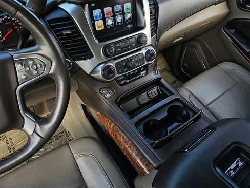 Used 2018 Chevrolet Tahoe Premier image 28