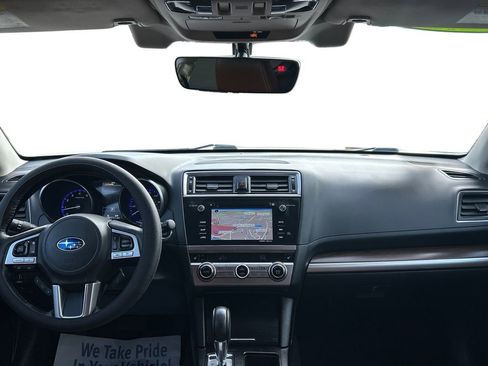 Used 2017 Subaru Outback 2.5i Touring image 28