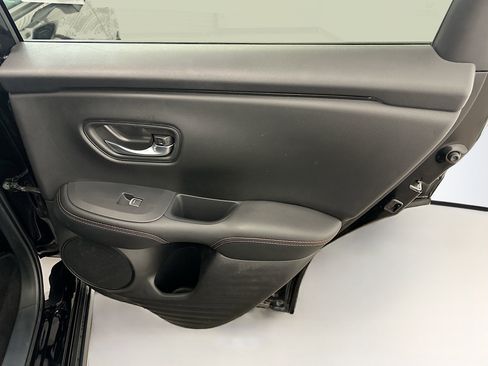 Used 2025 Honda HR-V Sport image 30