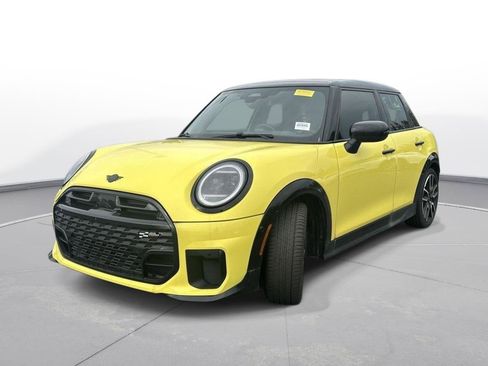 Used 2025 MINI Cooper S image 2