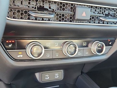 New 2026 Honda HR-V EX-L image 16