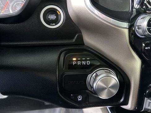 Used 2021 RAM 1500 Laramie w/ Laramie Southwest Edition image 16