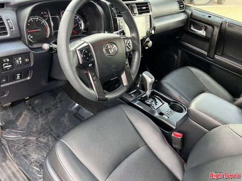 Certified 2020 Toyota 4Runner TRD Off-Road Premium w/ Moonroof Package AWD/4WD image 20