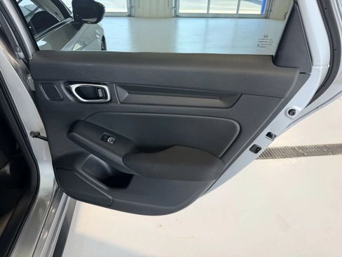 Used 2025 Honda Civic Sport image 19