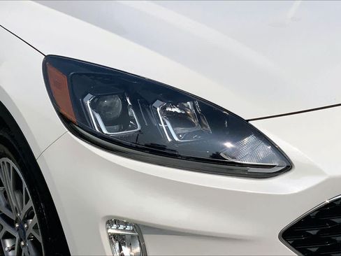 Used 2022 Ford Escape SEL w/ Technology Package FWD image 24